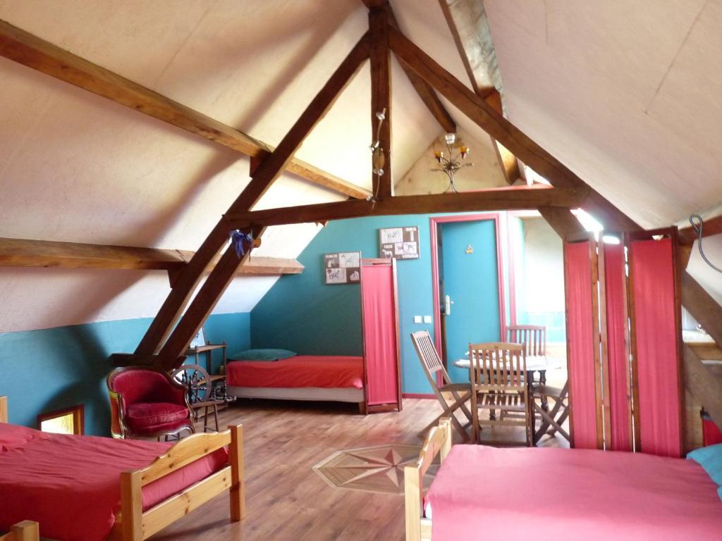 Le Trot'In Chair Bed & Breakfast Martigny-le-Comte Ruang foto