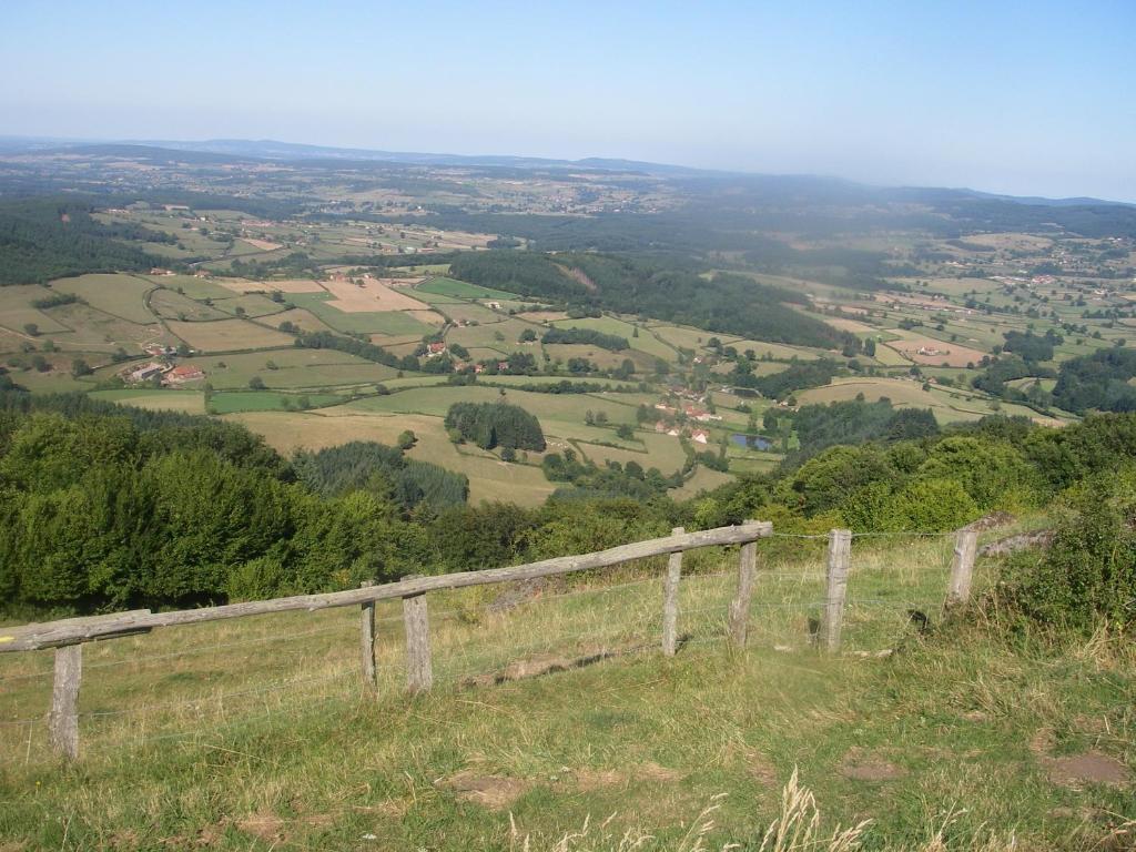 Le Trot'In Chair Bed & Breakfast Martigny-le-Comte Bagian luar foto